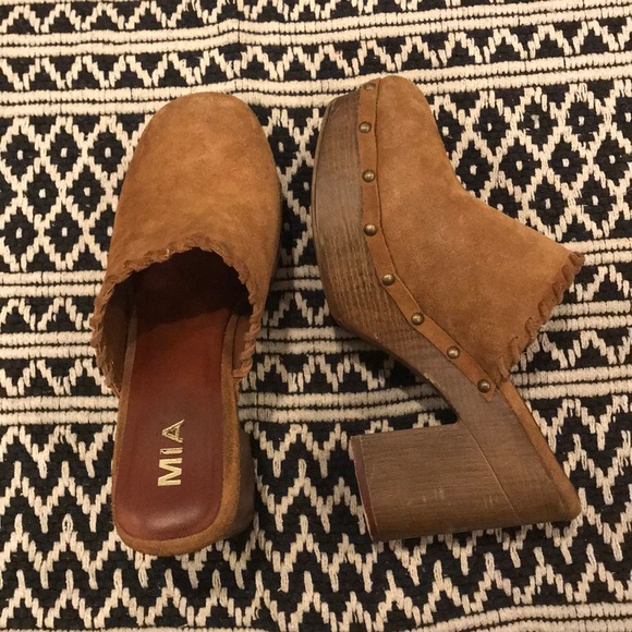 Mia clogs - Picture 1 of 5